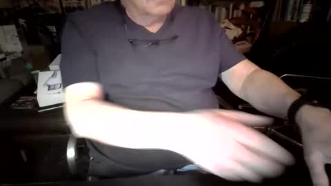 Snapshot of gerrardjj chatting on February 27, 10:20 pm Jason online show from February 27, 10:20 pm