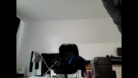 Snapshot of gescos chatting on January 10, 7:14 am gescos online show from January 10, 7:14 am