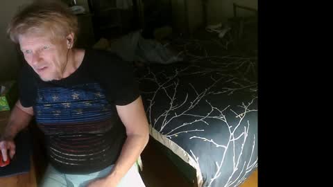 Gethyn online show from December 8, 7:58 am