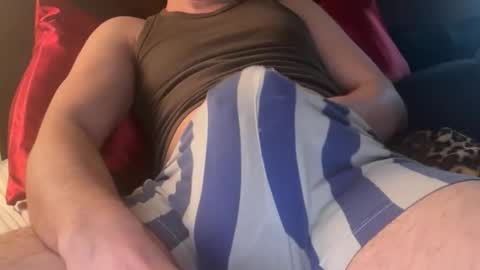 Snapshot of getitinyrhair chatting on March 3, 4:46 pm Roman Santino online show from March 3, 4:46 pm