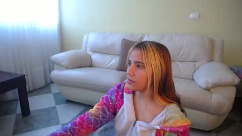 Snapshot of ggemas chatting on December 27, 11:50 am ggemas online show from December 27, 11:50 am