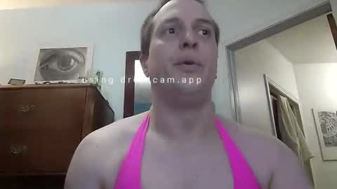 FRANCOIS LATENDRESSE online show from September 26, 6:06 am