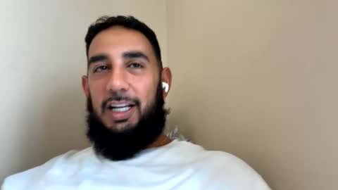 ghaleb20 online show from May 4, 12:45 pm