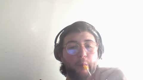 Snapshot of ghardh3 chatting on December 3, 10:40 pm ghardh3 online show from December 3, 10:40 pm