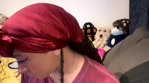 ghastgirlt_t online show from November 28, 2:14 am