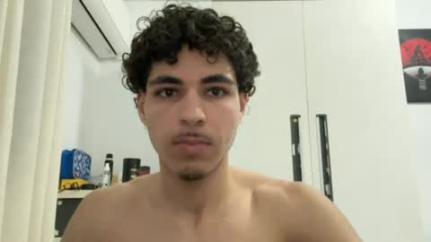 ghilassss online show from March 10, 4:56 pm