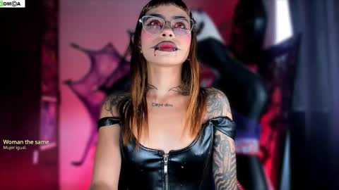 Snapshot of ghostlydolll chatting on October 1, 5:41 pm Sara online show from October 1, 5:41 pm