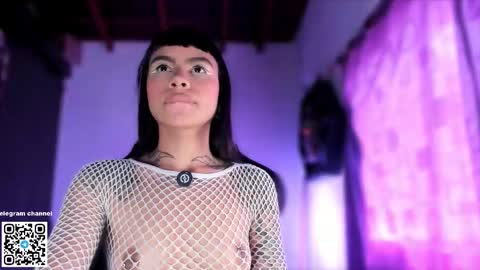 Sara online show from February 5, 6:01 pm