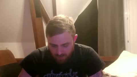 Snapshot of ghostrider883hd chatting on February 11, 9:25 pm ghostrider883hd online show from February 11, 9:25 pm