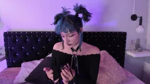 Allison  online show from September 25, 7:06 pm