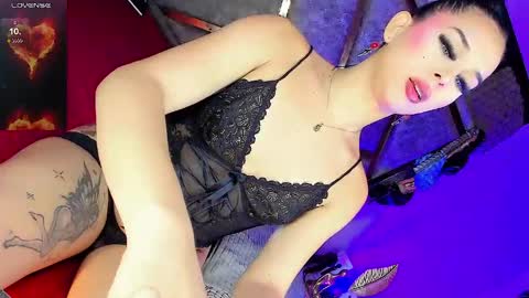 Gia Ferrara online show from June 5, 6:52 am