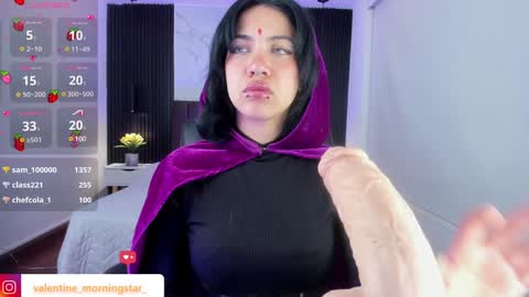 Gia online show from December 21, 8:39 am