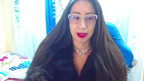 Gia  online show from November 8, 2:39 pm