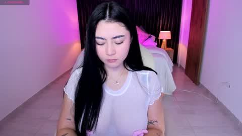 Snapshot of gia_lowry chatting on January 12, 11:07 am Gia lowry online show from January 12, 11:07 am