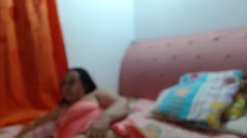 nahomi online show from January 10, 6:31 am