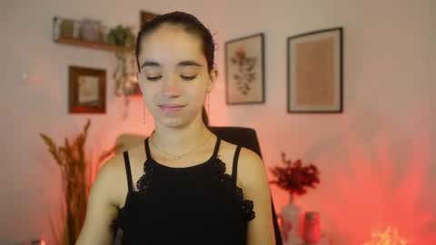 Gia Paige18 online show from September 18, 1:24 pm