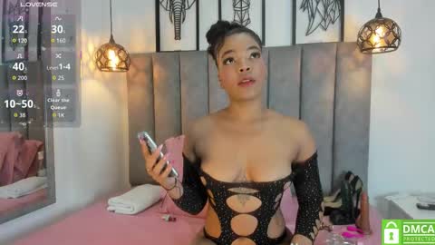 Snapshot of gia_scott chatting on September 18, 11:34 am Darlliny online show from September 18, 11:34 am