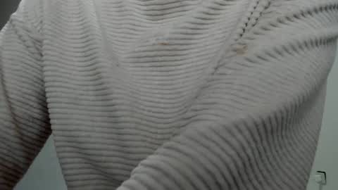 GIA WHITE Independet  online show from April 1, 2:25 pm