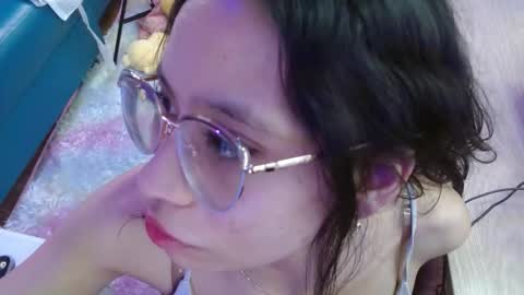 giaa rossi online show from September 16, 1:34 pm