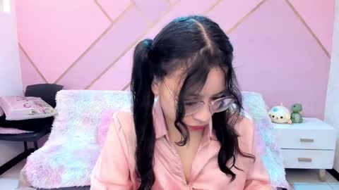 giaa rossi online show from November 16, 1:06 pm