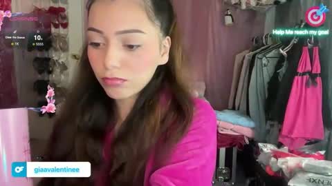 Gia online show from March 15, 5:19 pm