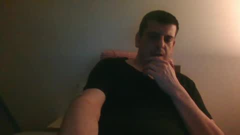 Snapshot of giaco1982 chatting on February 5, 5:09 am samuel online show from February 5, 5:09 am