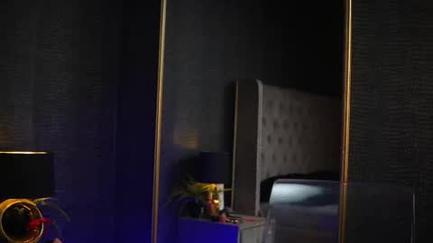  Gia  online show from March 11, 9:54 pm