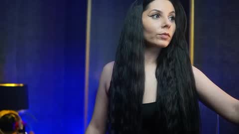  Gia  online show from March 28, 7:35 pm