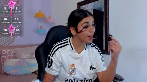 Gia  online show from January 22, 5:49 pm