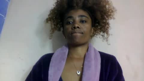 Snapshot of gialbloody chatting on June 22, 12:13 am gialbloody online show from June 22, 12:13 am
