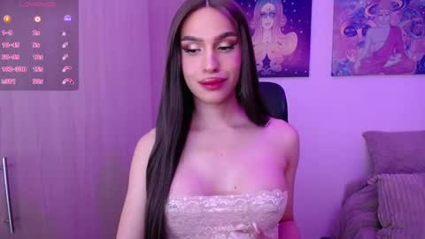 Snapshot of giamint chatting on June 6, 3:00 am Gia Mint online show from June 6, 3:00 am