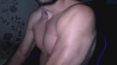 Snapshot of gianni_lion chatting on October 29, 3:14 pm Gianni online show from October 29, 3:14 pm