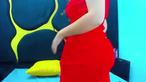 GiaRoussel online show from March 7, 2:23 pm