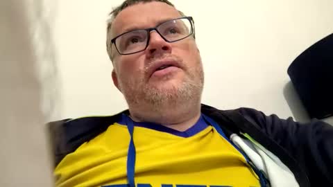 giddyup2222222 online show from November 21, 12:54 am