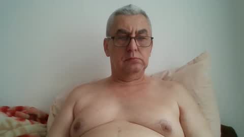 Snapshot of gigi1970 chatting on May 10, 10:42 am gigi1970 online show from May 10, 10:42 am