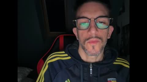 Gigi online show from January 17, 5:56 am