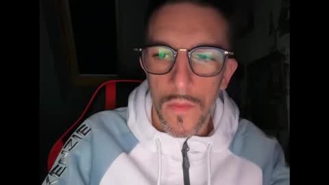 Gigi online show from February 14, 5:48 am