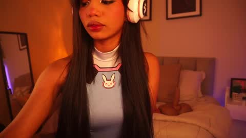 GIGI online show from April 19, 5:40 am