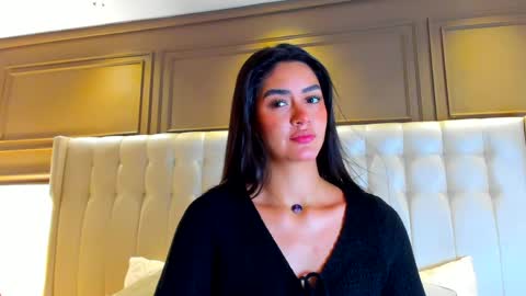 gigi wilden online show from April 13, 11:37 am