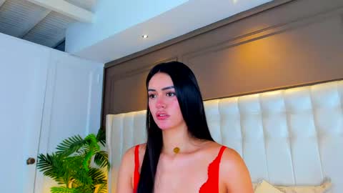 Snapshot of gigi_wilden chatting on June 3, 11:24 am gigi wilden online show from June 3, 11:24 am