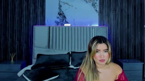Snapshot of gigiidoll chatting on February 26, 2:36 pm Gigi Doll online show from February 26, 2:36 pm
