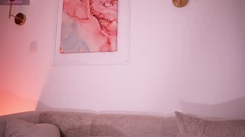 GIGI online show from February 6, 11:15 pm