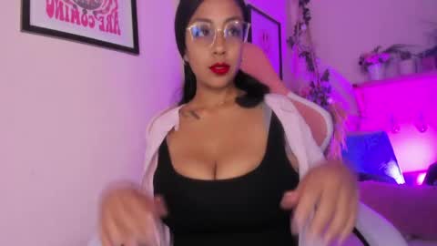 giisell online show from April 29, 12:31 pm
