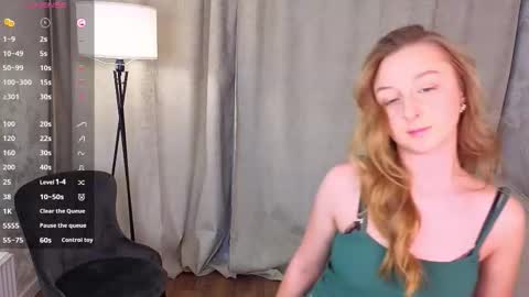 Snapshot of gilbertepodraza chatting on February 17, 1:29 pm Luna online show from February 17, 1:29 pm