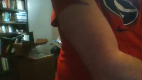 Snapshot of gimmedatdic chatting on December 9, 3:33 pm gimmedatdic online show from December 9, 3:33 pm