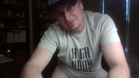 Snapshot of gimmedatdic chatting on February 5, 8:46 pm gimmedatdic online show from February 5, 8:46 pm