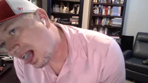 Snapshot of gimmedatdic chatting on February 20, 8:25 pm gimmedatdic online show from February 20, 8:25 pm