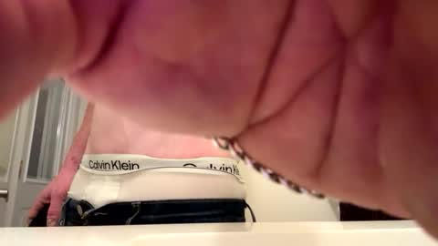 Come keep me company online show from November 7, 3:06 am