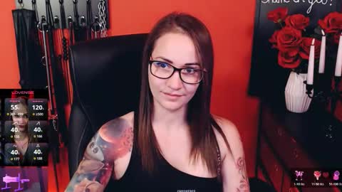 Snapshot of gina_hotlick chatting on May 23, 6:34 pm gina_hotlick online show from May 23, 6:34 pm
