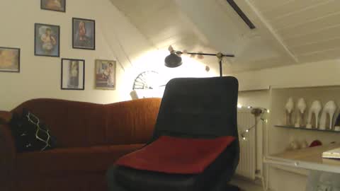 Gina online show from February 13, 2:12 am